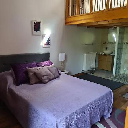 Maison De En Pierre Avec Piscine Saint-Mard (Charente-Maritime)