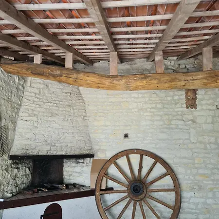 בית נופש Maison De En Pierre Avec Piscine