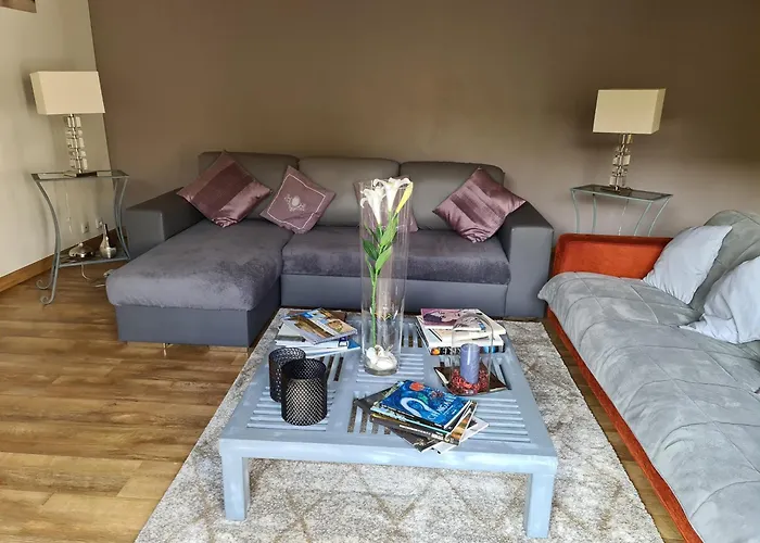 Maison De En Pierre Avec Piscine